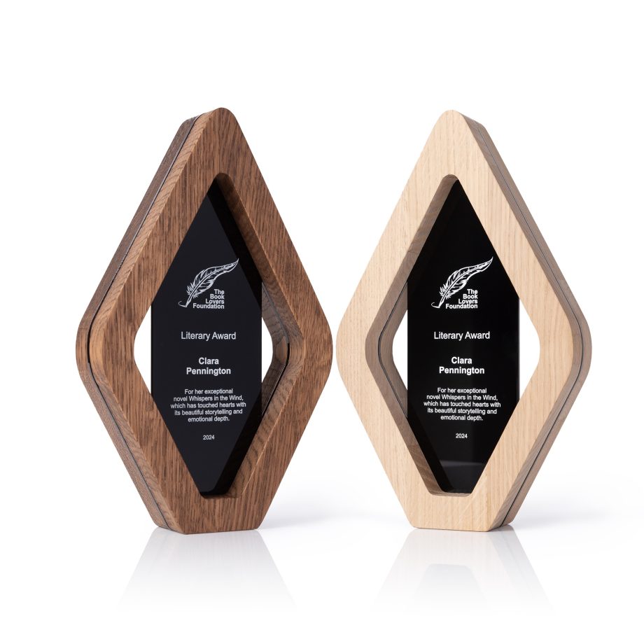 Natural Oak Diamond Award