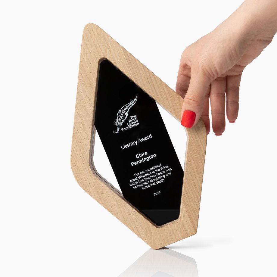 Natural Oak Diamond Award
