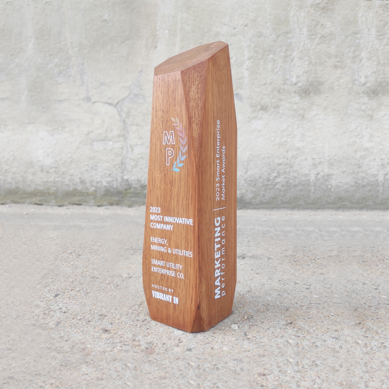 Personalized Business Award