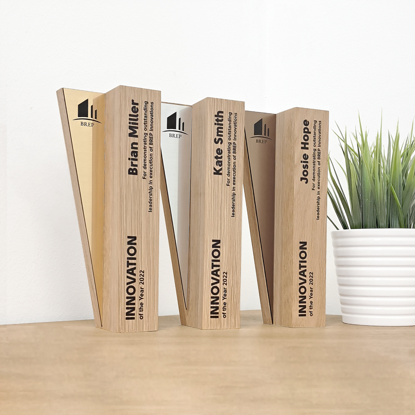 Personalized oak innovation award
